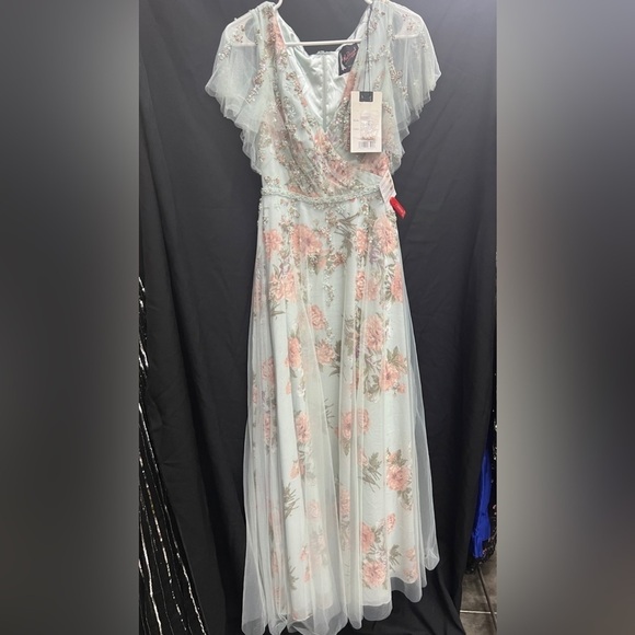 Mac Duggal 11220 NWT Floral Flutter Sleeve V-Neck Maxi Dress - Picture 5 of 9